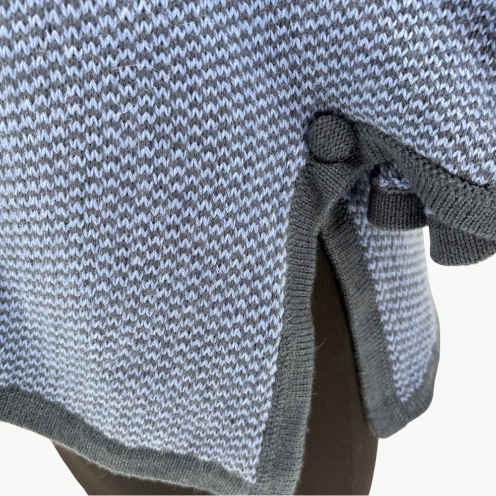 Vintage 80s Baby Alpaca Knit Cape Poncho Funnel Neck Sz Medium Blue Artisan Cozy - Picture 9 of 16